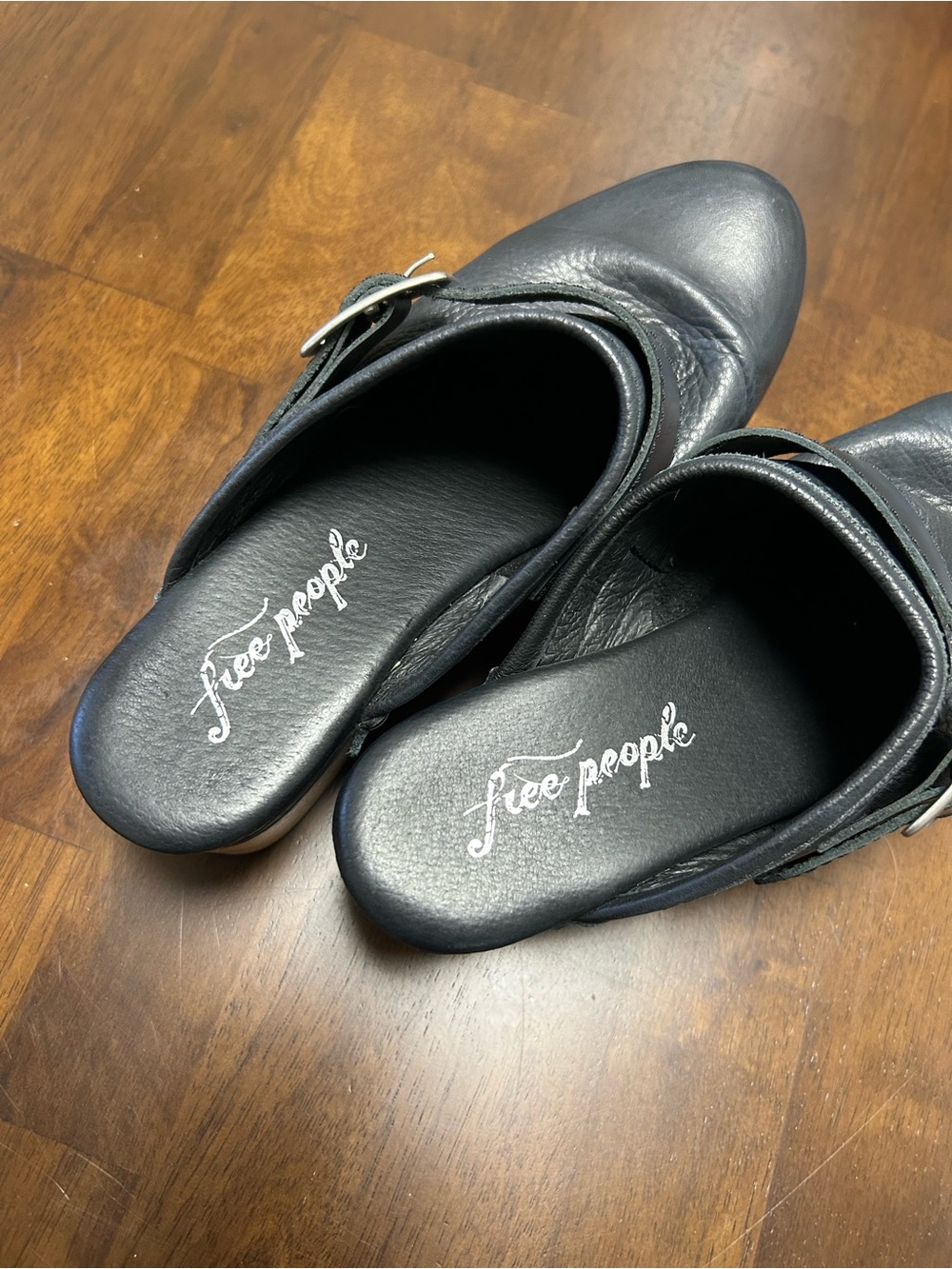 Free People Culver City Clogs in Black US 8 or EU 38 - Picture 11 of 12